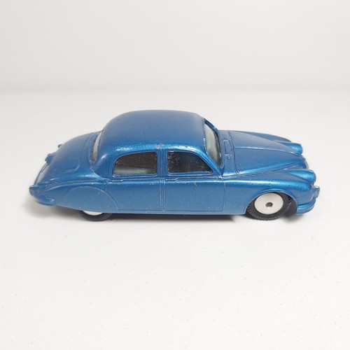 Corgi 208m jaguar litre - corgi, 2.4