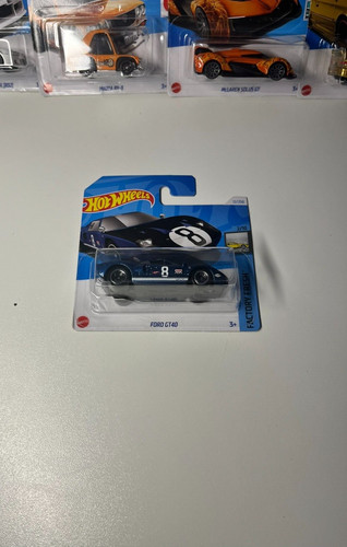 Hot wheels ford - hot, gt